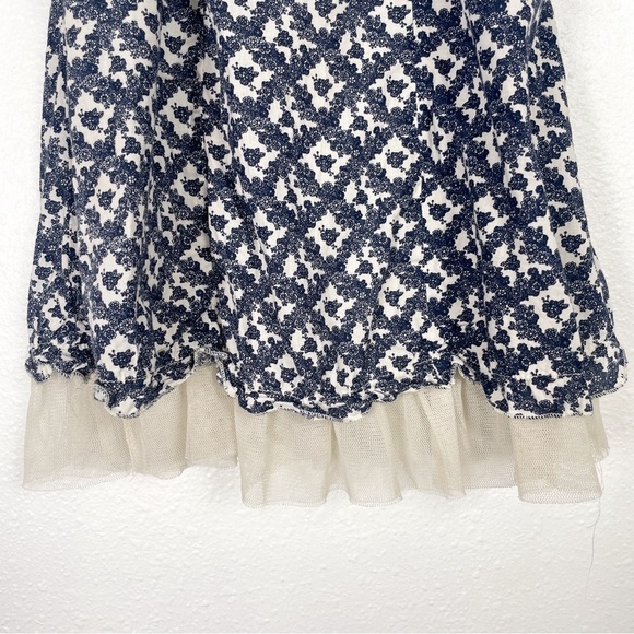 Disney Kids Belle Size: 4T Blue and White Floral Dress with Tulle and embroidery - Picture 3 of 8